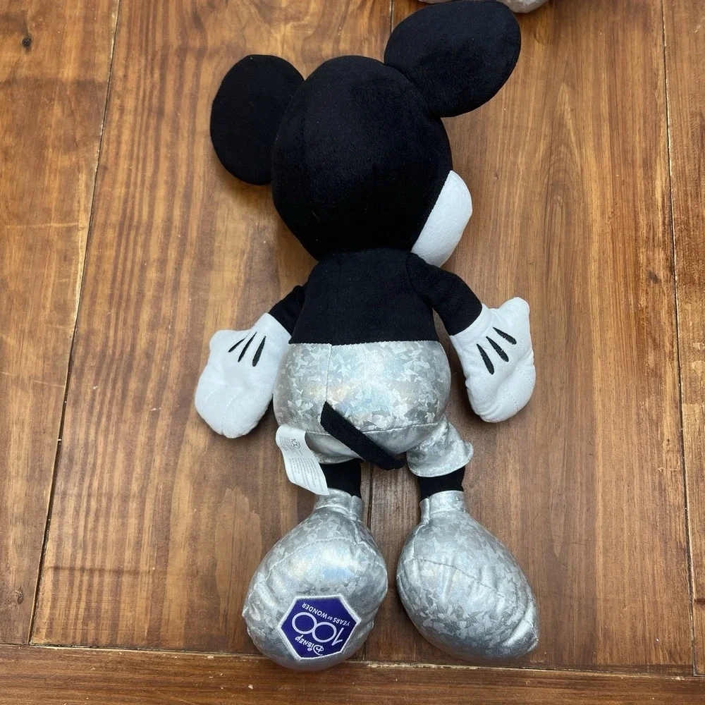 Disney 100 Years of Wonder Mickey & Minnie Mouse Plush Set 18